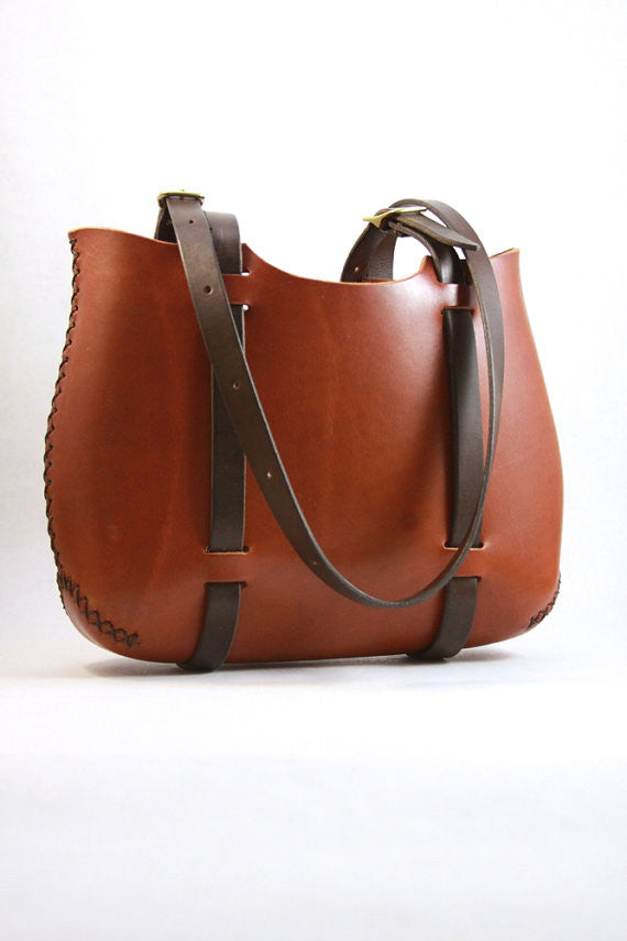 The Forest Tote in Cherrywood Red